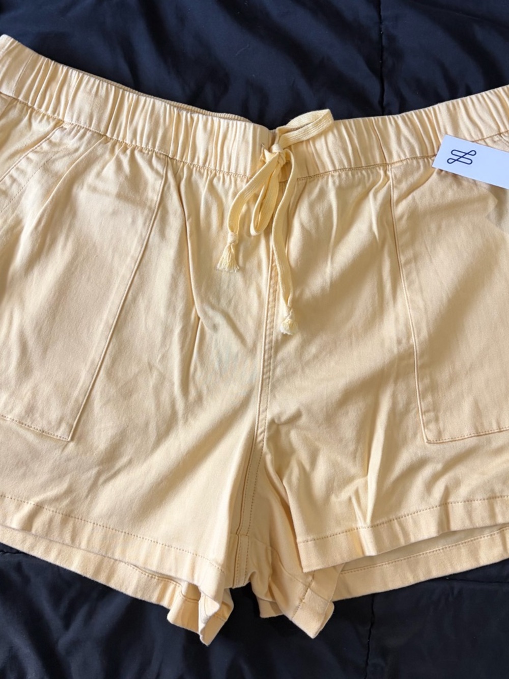 Studio Blue Womens XXL Shorts NWT Yellow Drawstring Elastic Waist